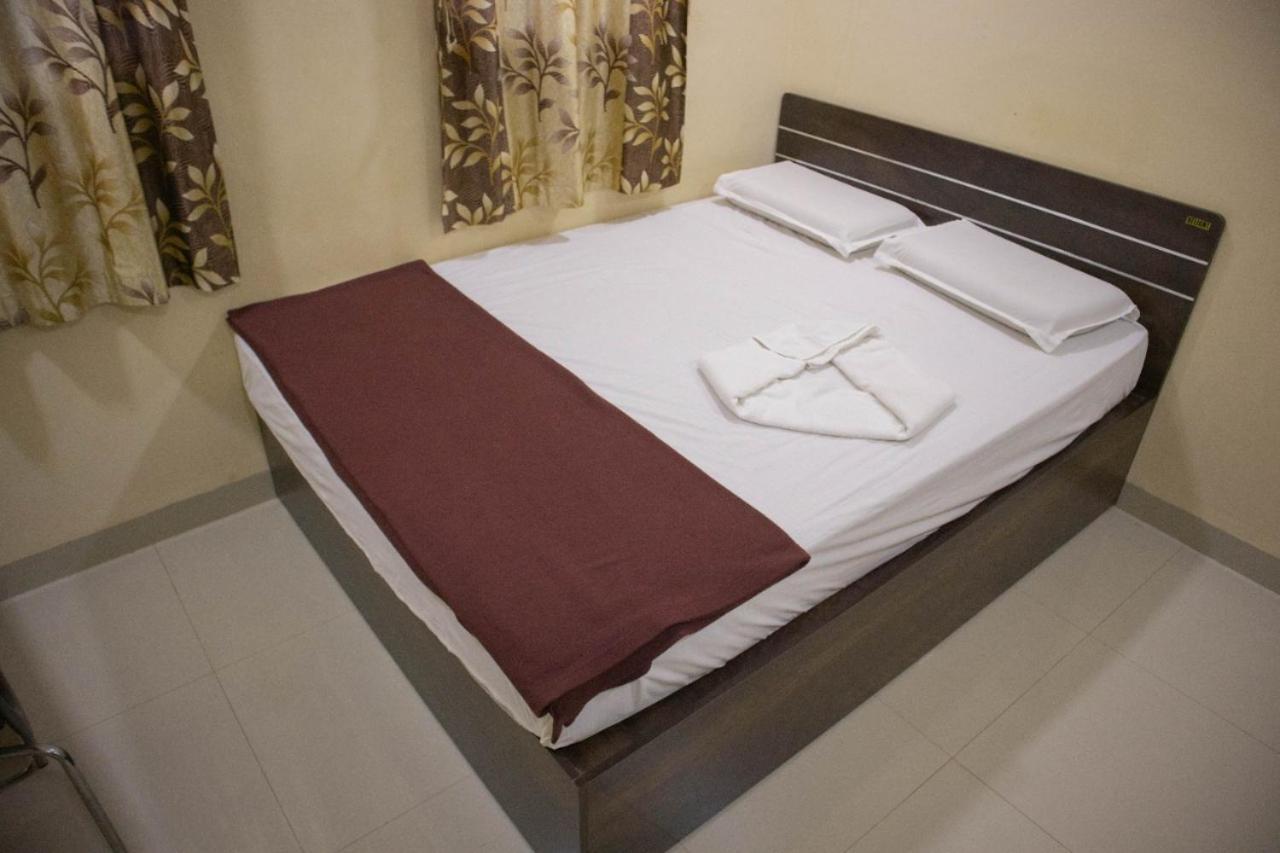Shri Vasant Lodge Hubli Dış mekan fotoğraf